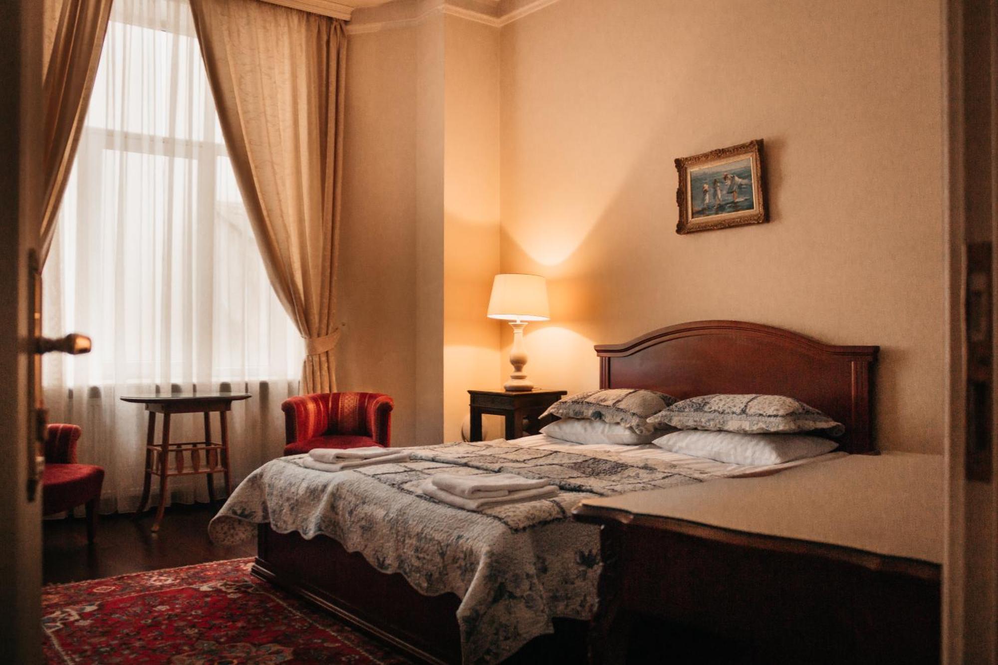 British Club Lviv Ξενοδοχείο Εξωτερικό φωτογραφία
