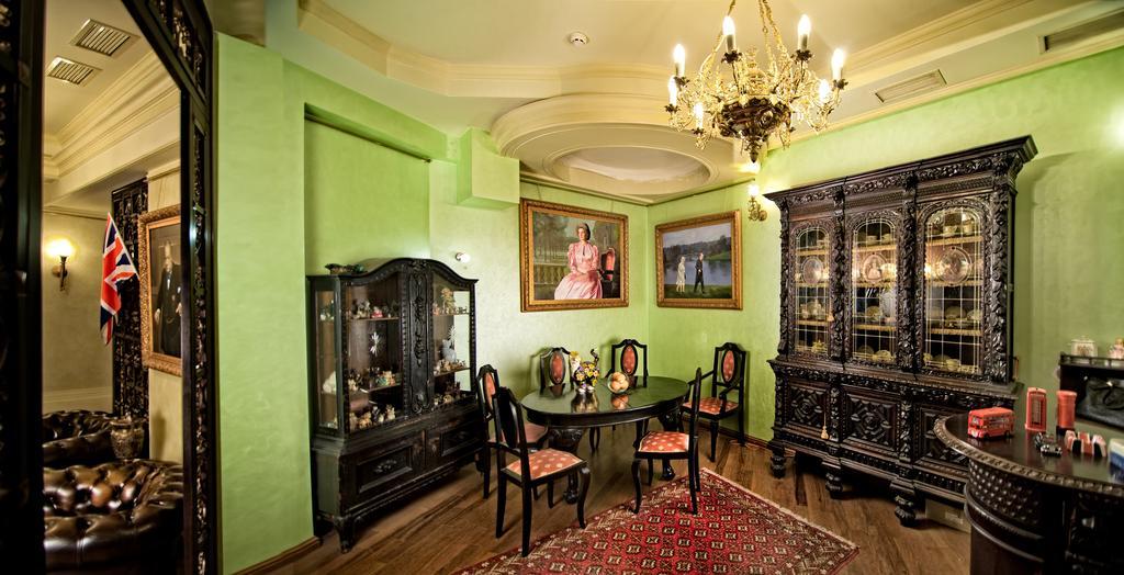 British Club Lviv Ξενοδοχείο Εξωτερικό φωτογραφία