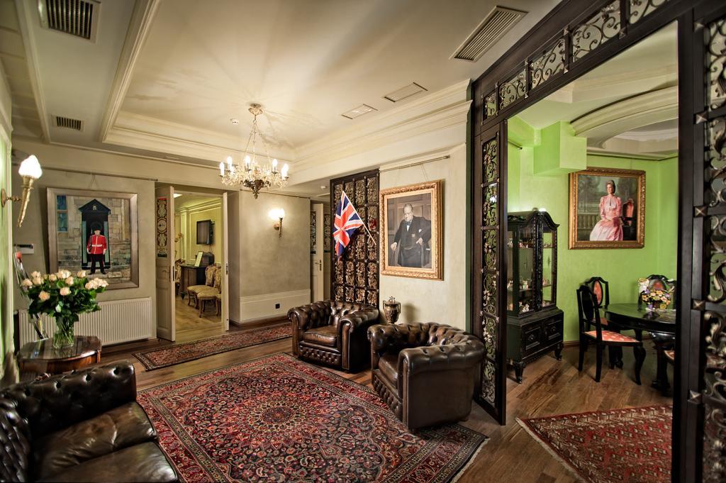 British Club Lviv Ξενοδοχείο Εξωτερικό φωτογραφία