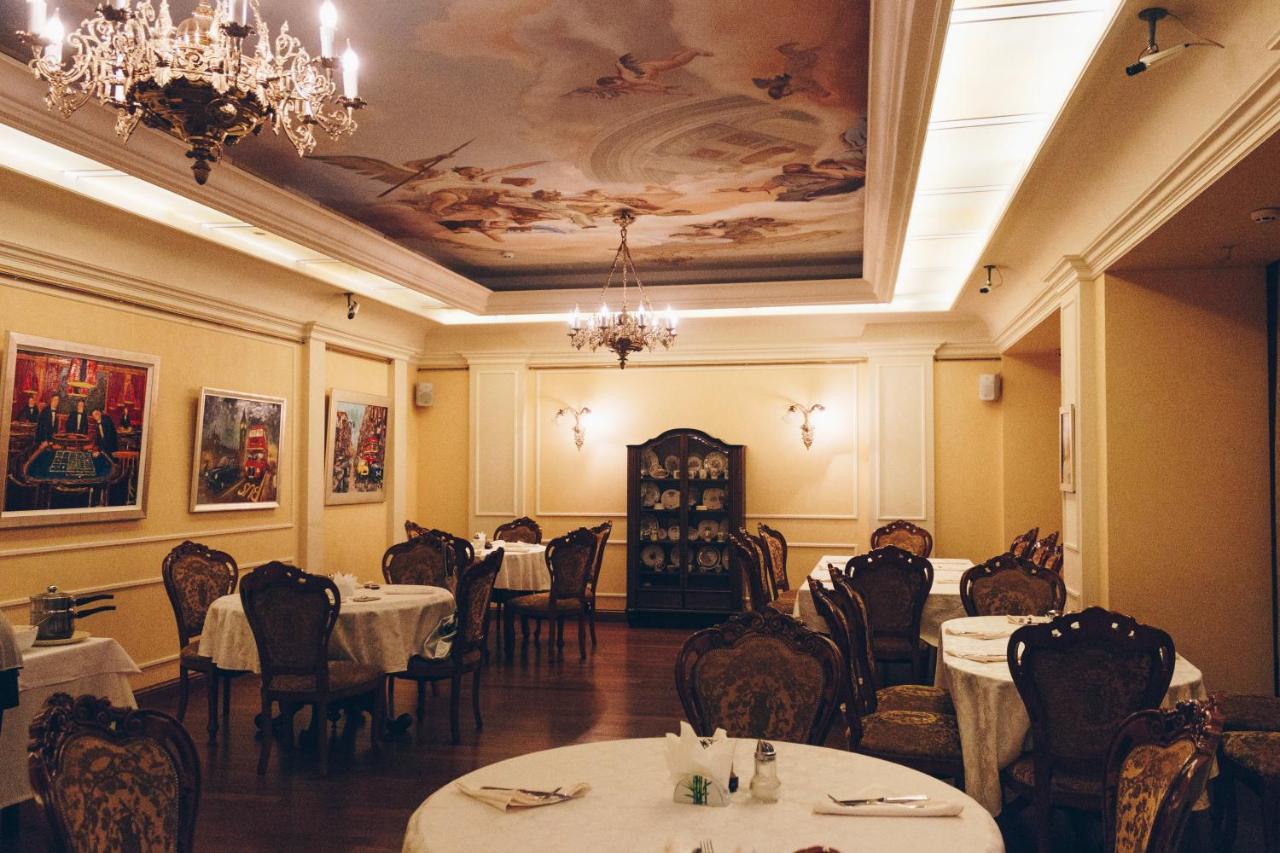 British Club Lviv Ξενοδοχείο Εξωτερικό φωτογραφία